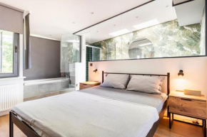 Decent apartment with a magnificent terrace , view